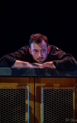 VICTOR - Geoffrey Goutorbe